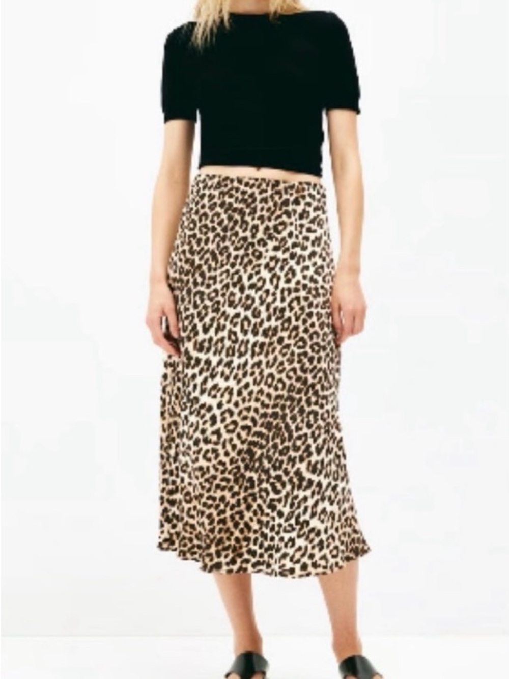 Zara Animal Print Midi Skirt in Black and Cream 15$